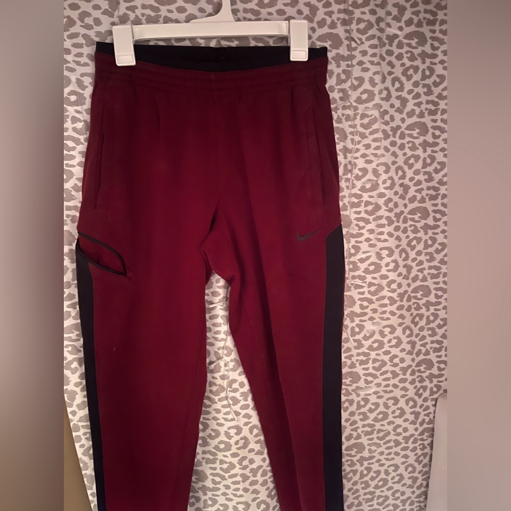 nike sweats